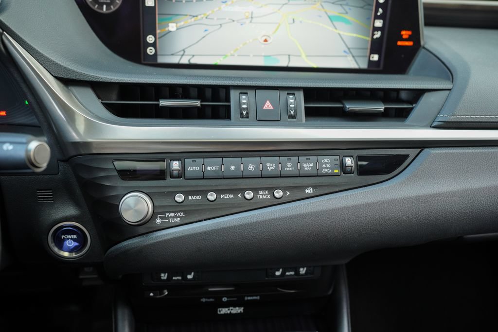 Used 2021 Lexus ES 300h w/ Premium Package FWD image 33