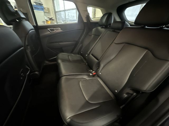 Certified 2023 Kia Sportage EX image 26