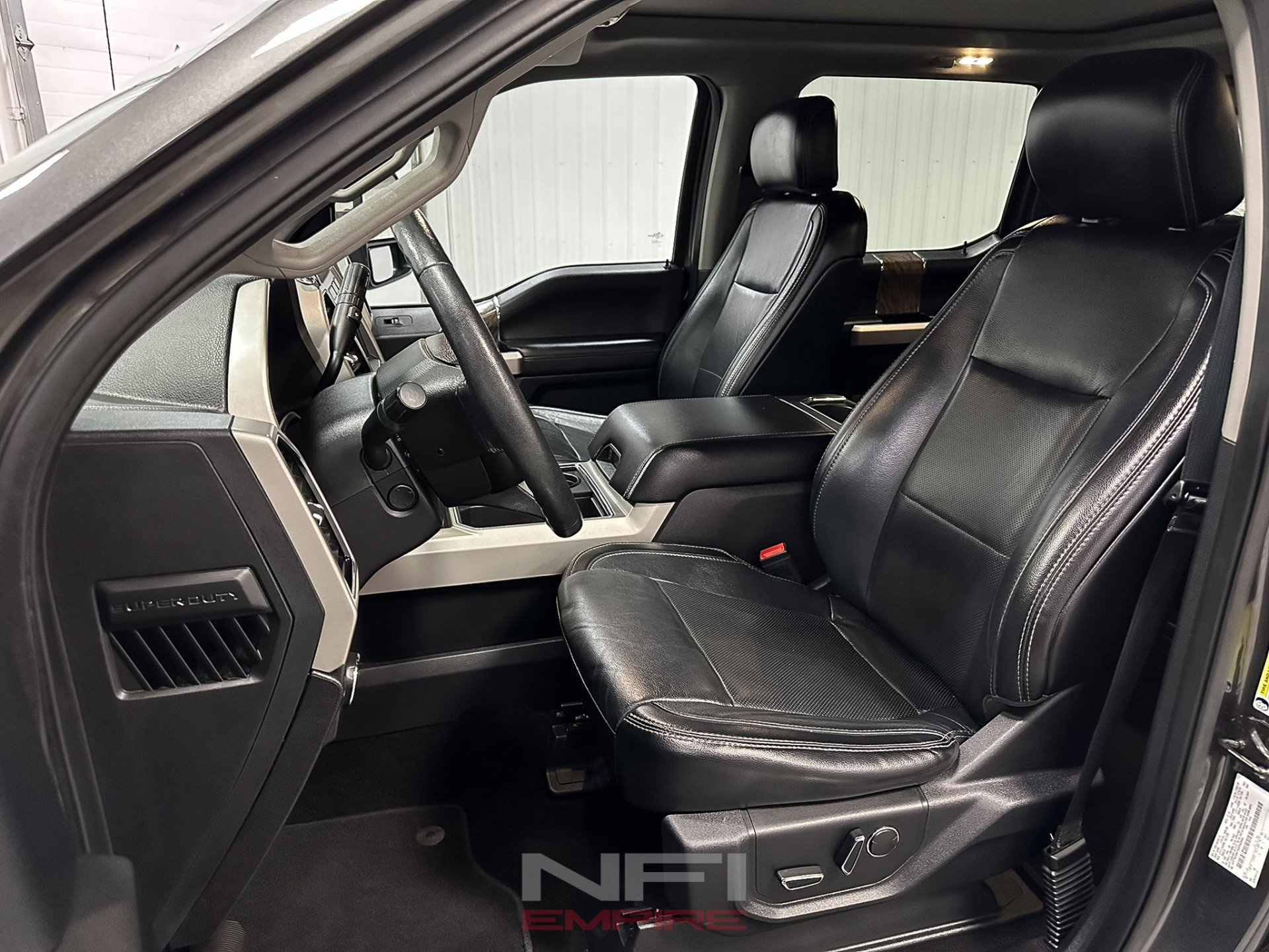 Used 2019 Ford F250 Lariat w/ Lariat Ultimate Package image 21
