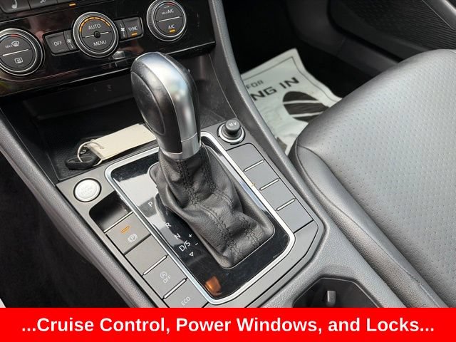 Used 2019 Volkswagen Jetta SE FWD image 12