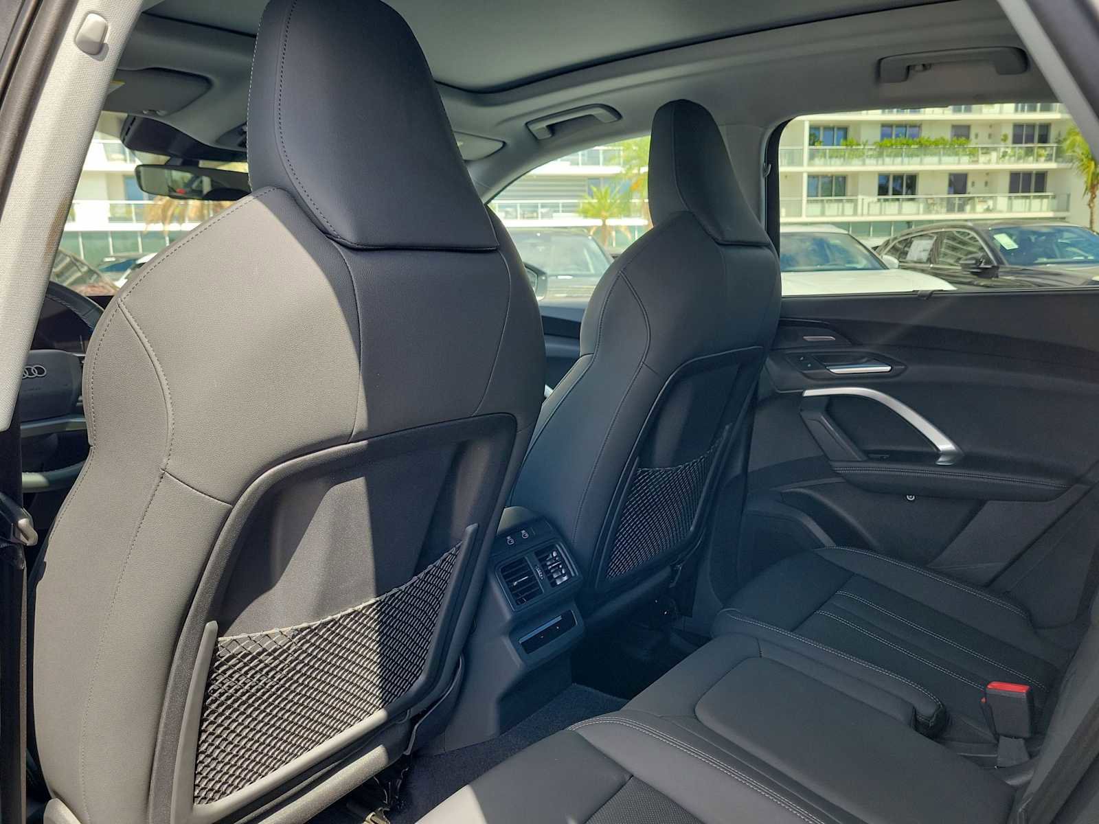 Certified 2025 Audi Q5 Premium Plus w/ Premium Plus AWD/4WD image 17