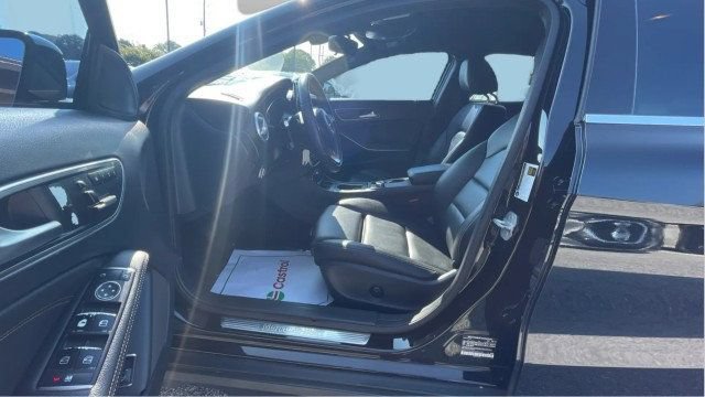 Used 2017 Mercedes-Benz GLA 250 image 8