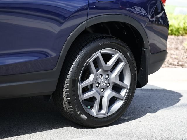 Used 2023 Honda Passport EX-L image 6