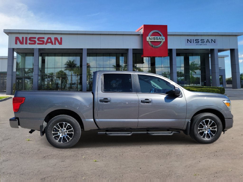 Used 2023 Nissan Titan SV w/ Accessory Utility Package RWD image 6