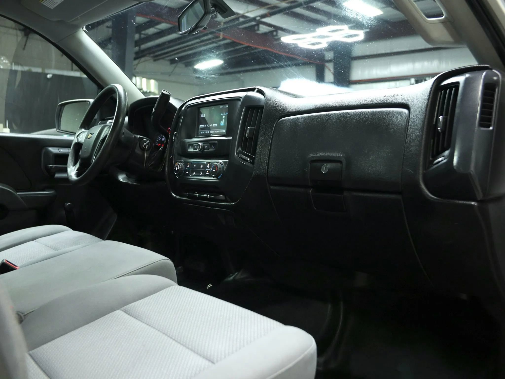 Used 2016 Chevrolet Silverado 1500 W/T image 32