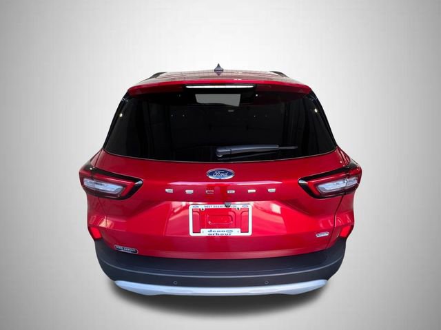 Used 2025 Ford Escape SE image 8