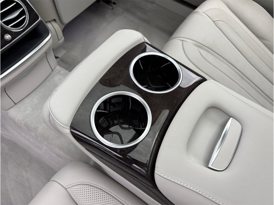 Used 2016 Mercedes-Benz S 63 AMG 4MATIC Sedan image 46