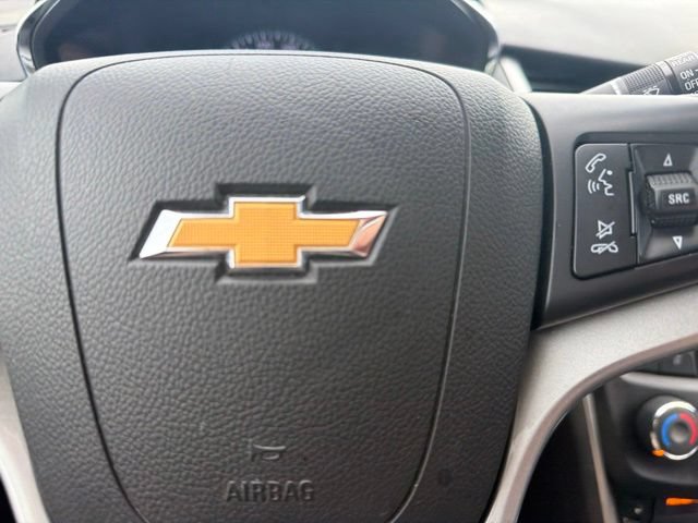 Used 2019 Chevrolet Trax LT w/ LT Convenience Package AWD/4WD image 12