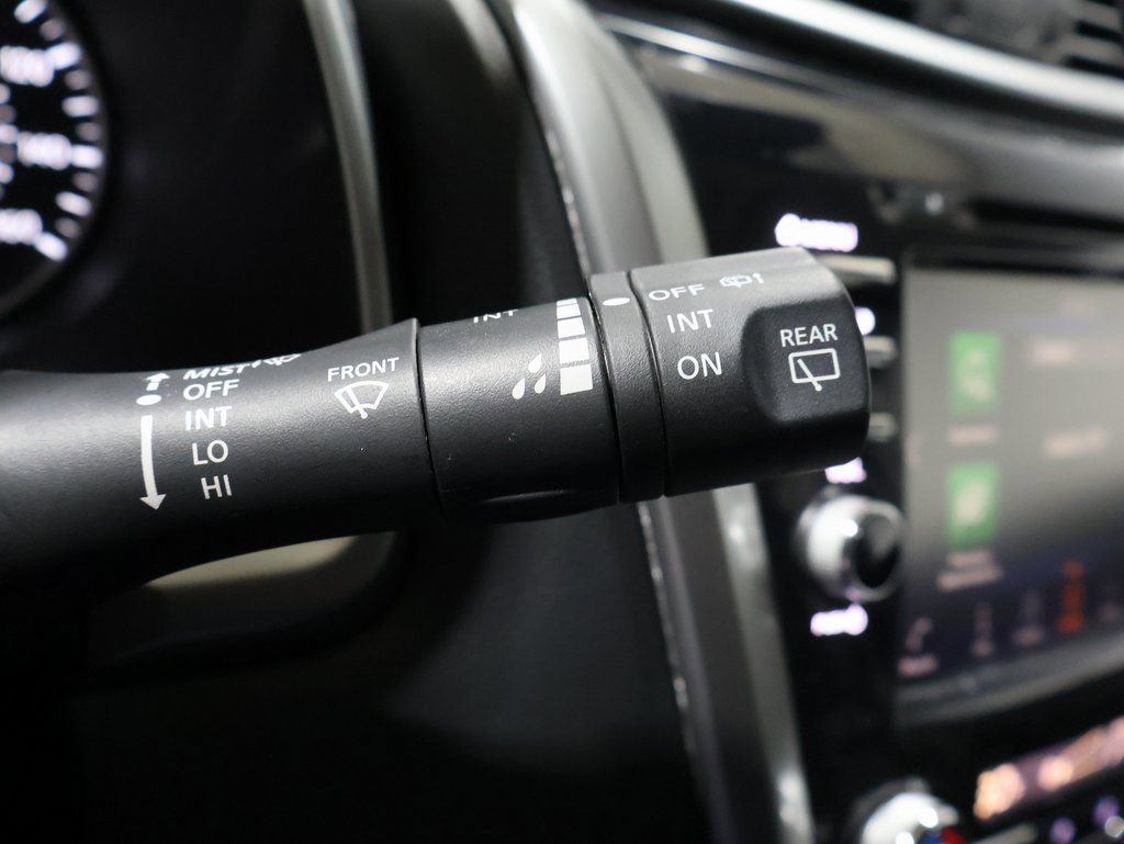 Used 2020 Nissan Murano SL w/ Cargo Package image 38