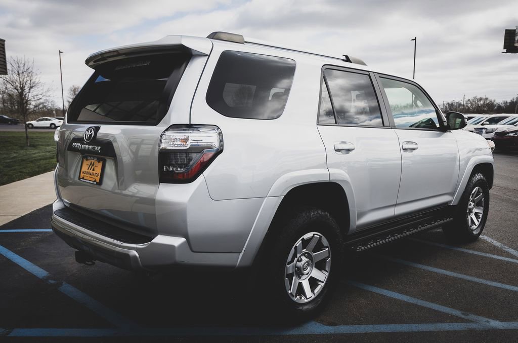 Used 2015 Toyota 4Runner Trail image 29