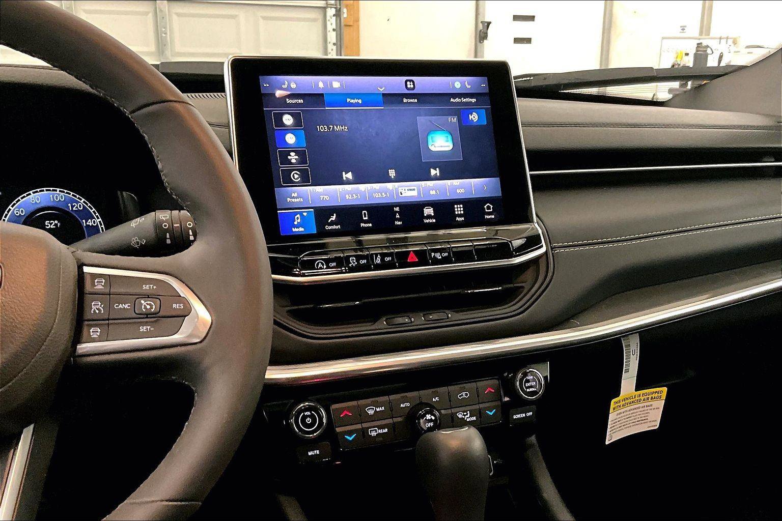 Used 2024 Jeep Compass Limited w/ High Altitude Package image 6