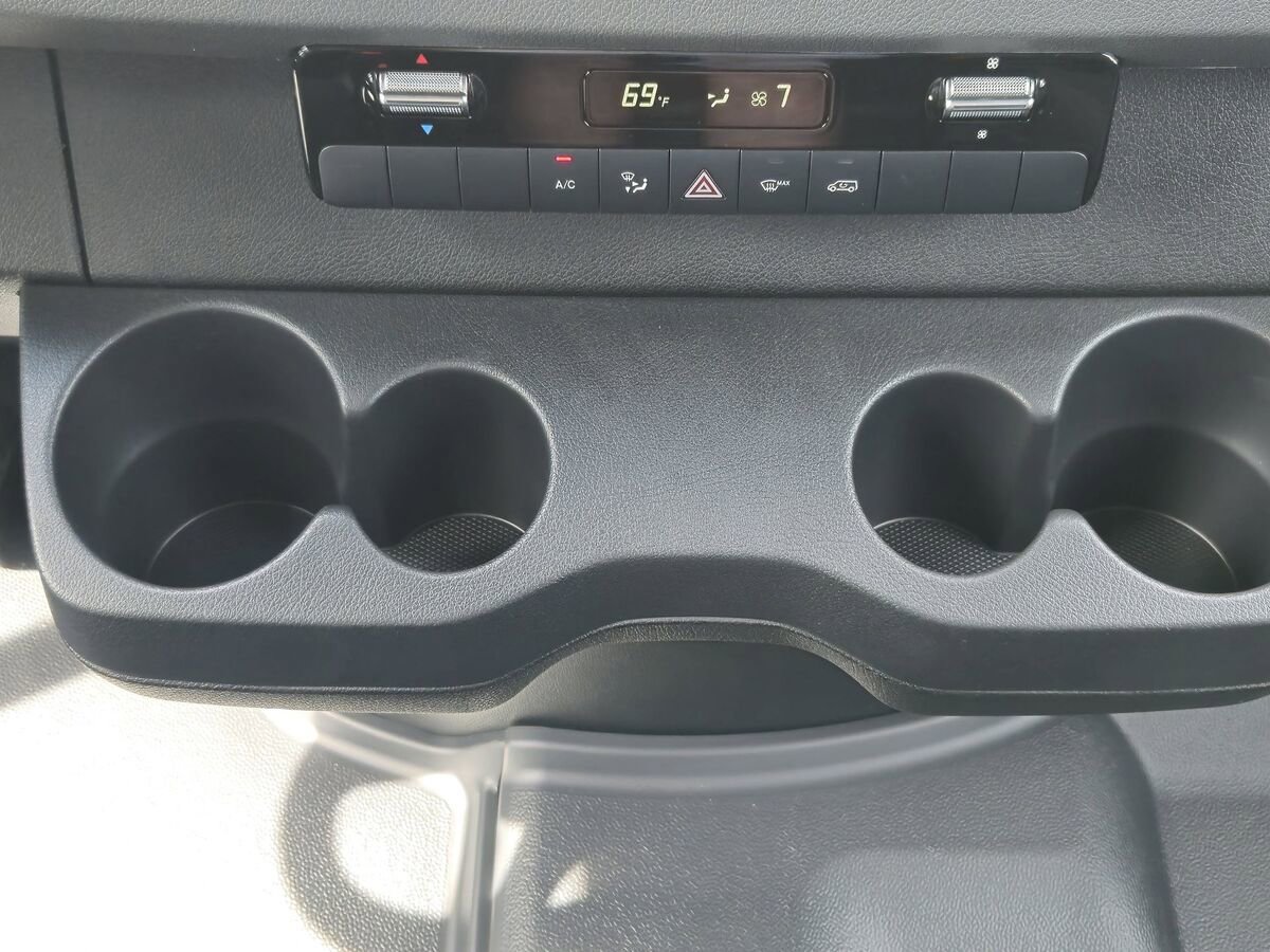 New 2024 Mercedes-Benz Sprinter 2500 image 11