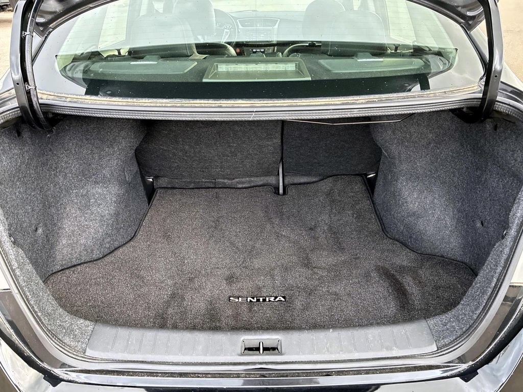 Used 2014 Nissan Sentra SL w/ Premium Package FWD image 15