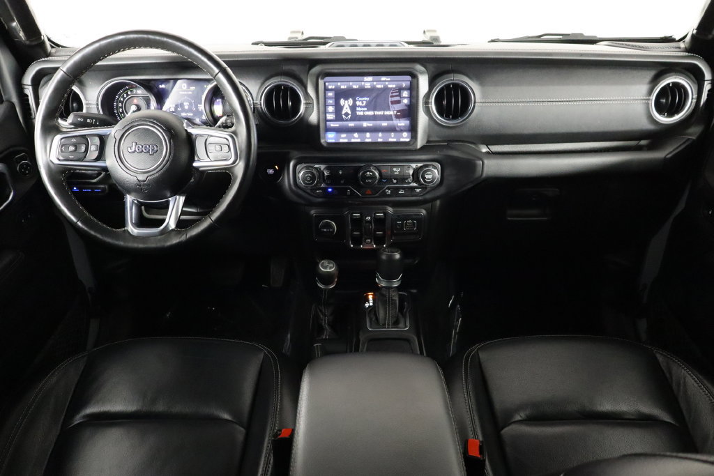 Used 2022 Jeep Wrangler Unlimited Sahara w/ Cold Weather Group AWD/4WD image 13