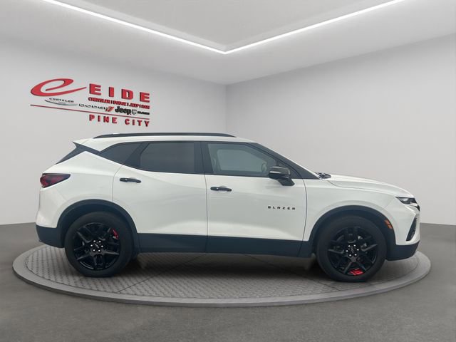 Used 2022 Chevrolet Blazer LT w/ Redline Edition image 7