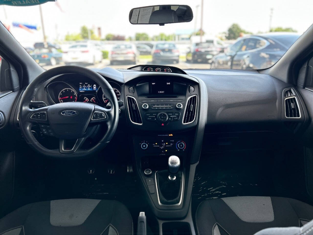 Used 2017 Ford Focus ST FWD image 63