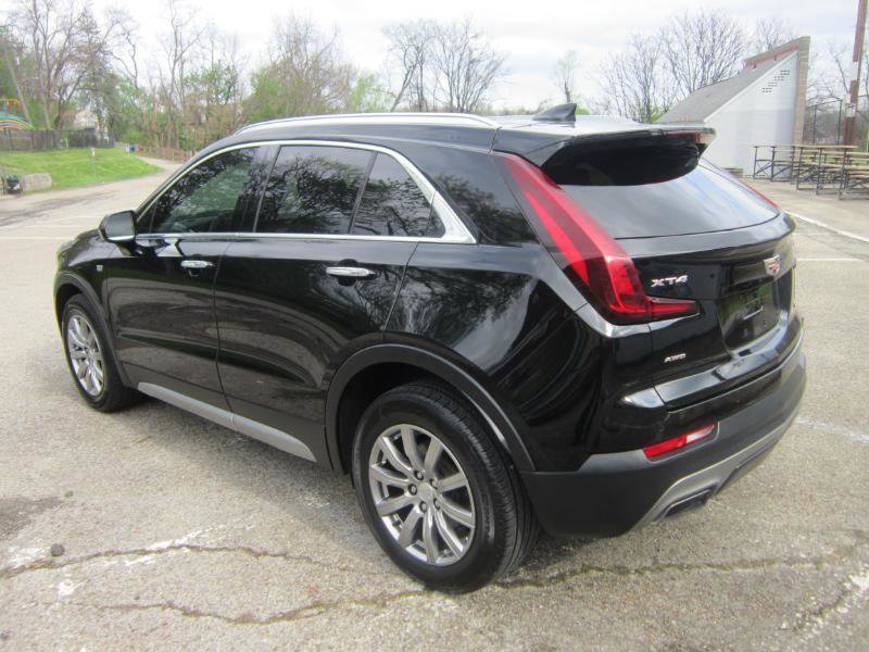 Used 2020 Cadillac XT4 Premium Luxury AWD/4WD image 16