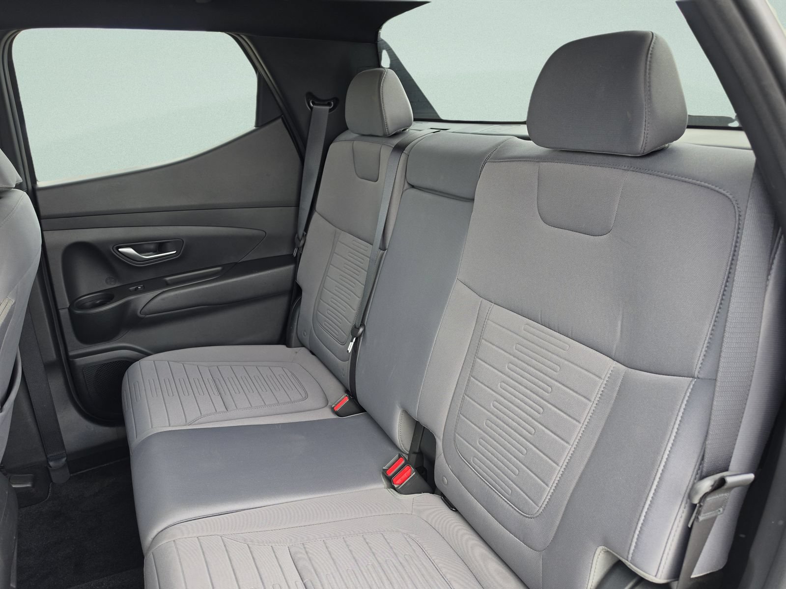 Used 2024 Hyundai Santa Cruz SE AWD/4WD image 19