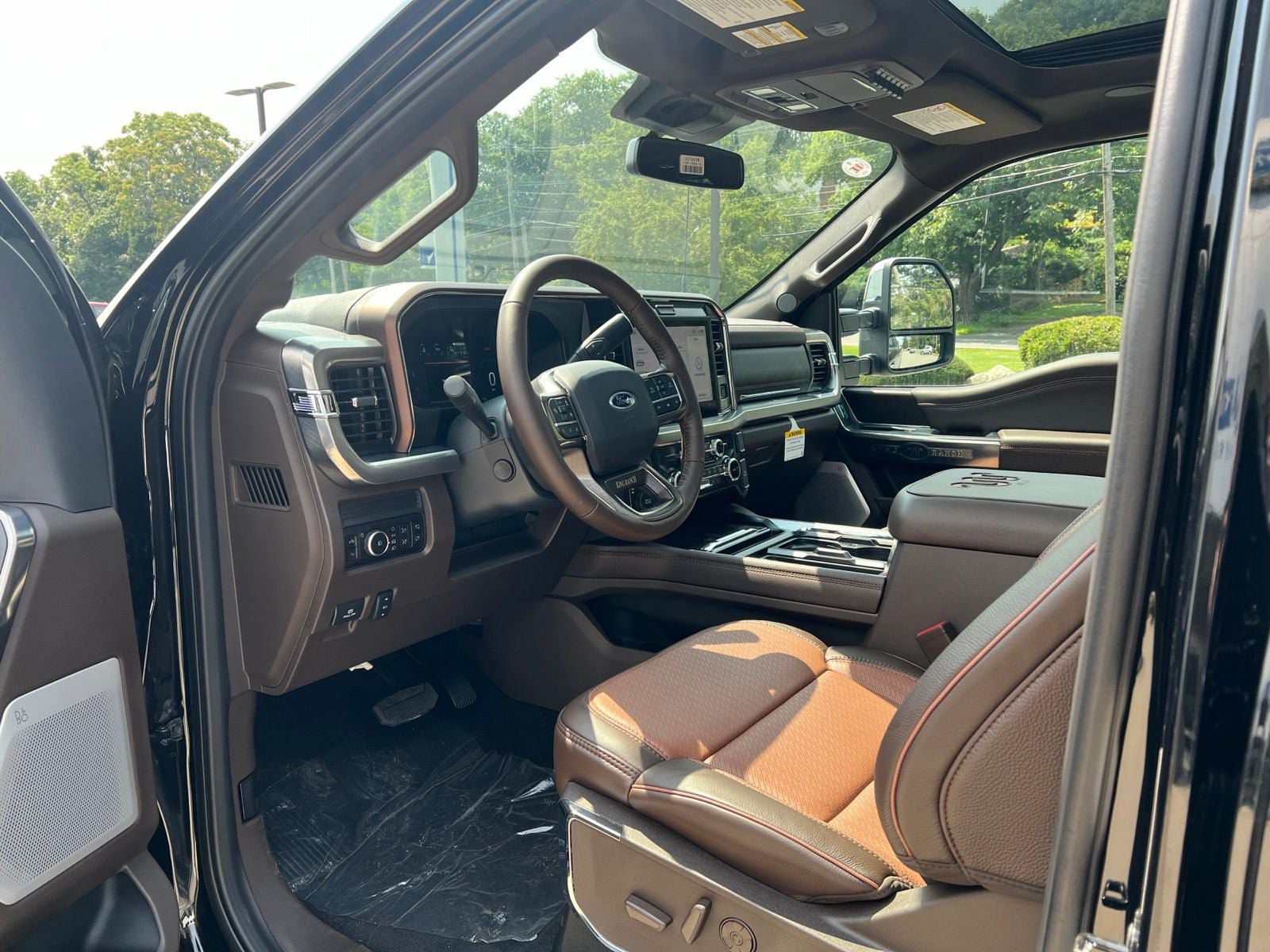 New 2026 Ford F350 King Ranch w/ Chrome Package AWD/4WD image 21