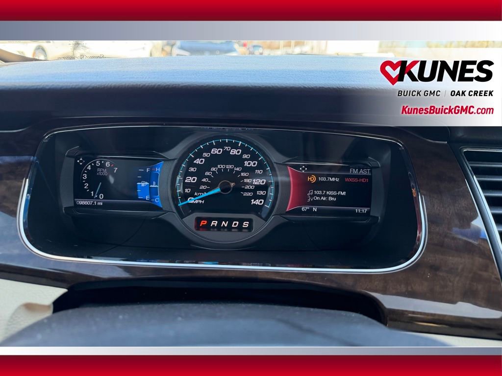 Used 2016 Ford Taurus Limited w/ Equipment Group 301A image 12