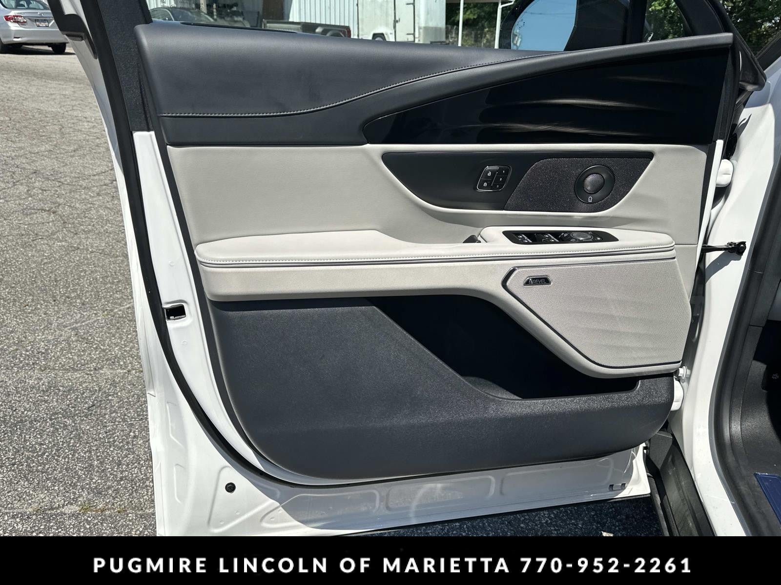 New 2026 Lincoln Nautilus Premier w/ Equipment Group 102A AWD/4WD image 10