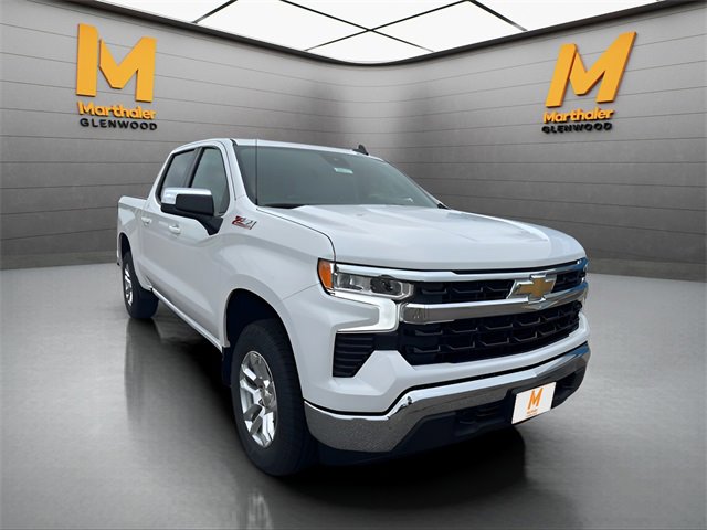 New 2026 Chevrolet Silverado 1500 LT image 3