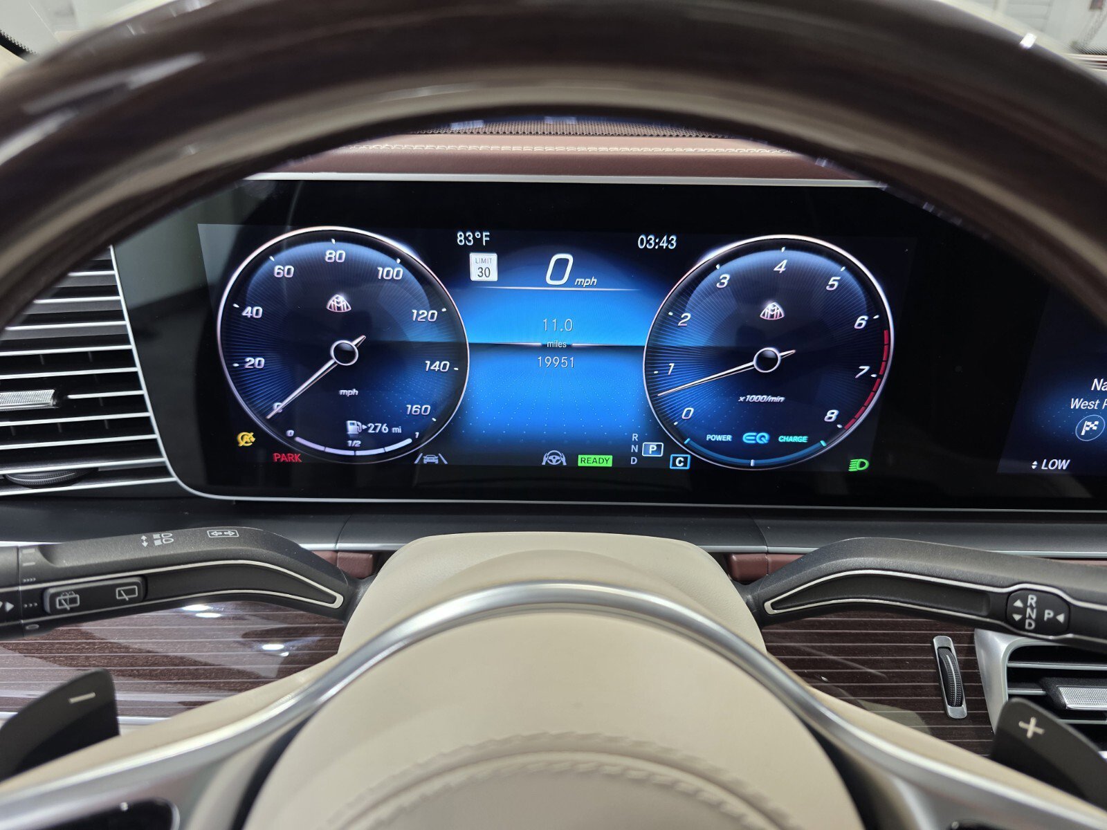 Used 2023 Mercedes-Benz Maybach GLS 600 4MATIC image 16