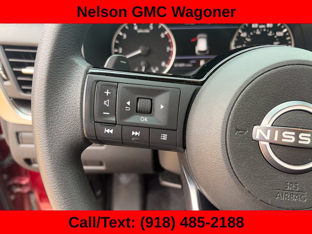 Used 2023 Nissan Rogue SV AWD/4WD image 24