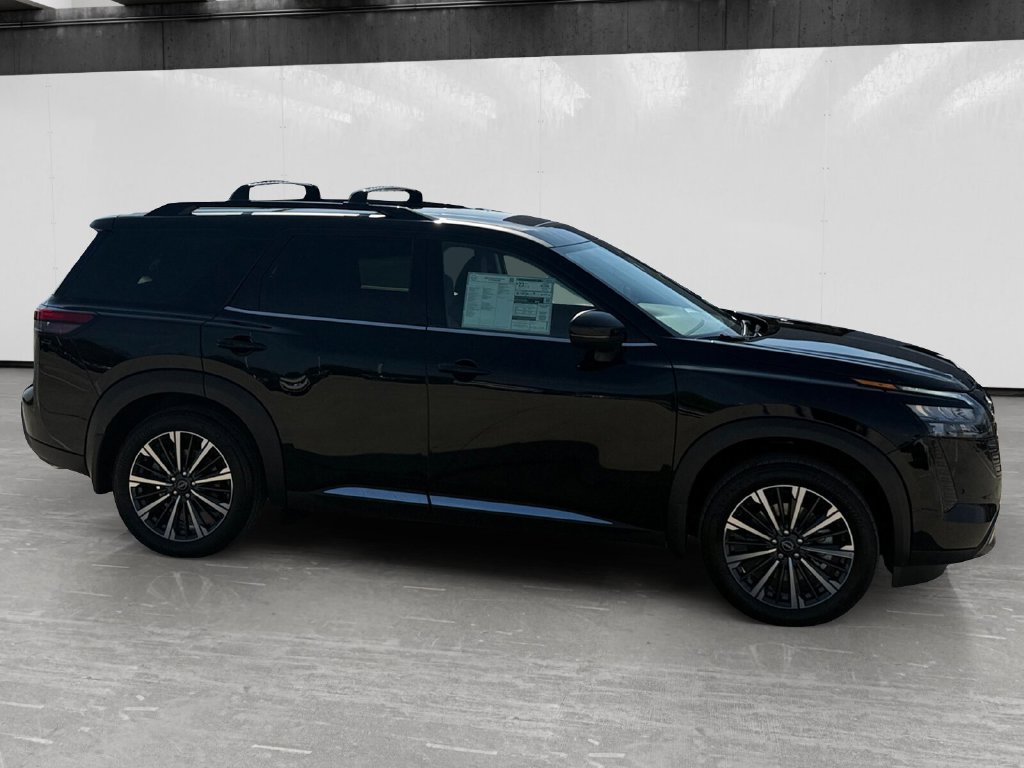 New 2026 Nissan Pathfinder Platinum FWD image 6