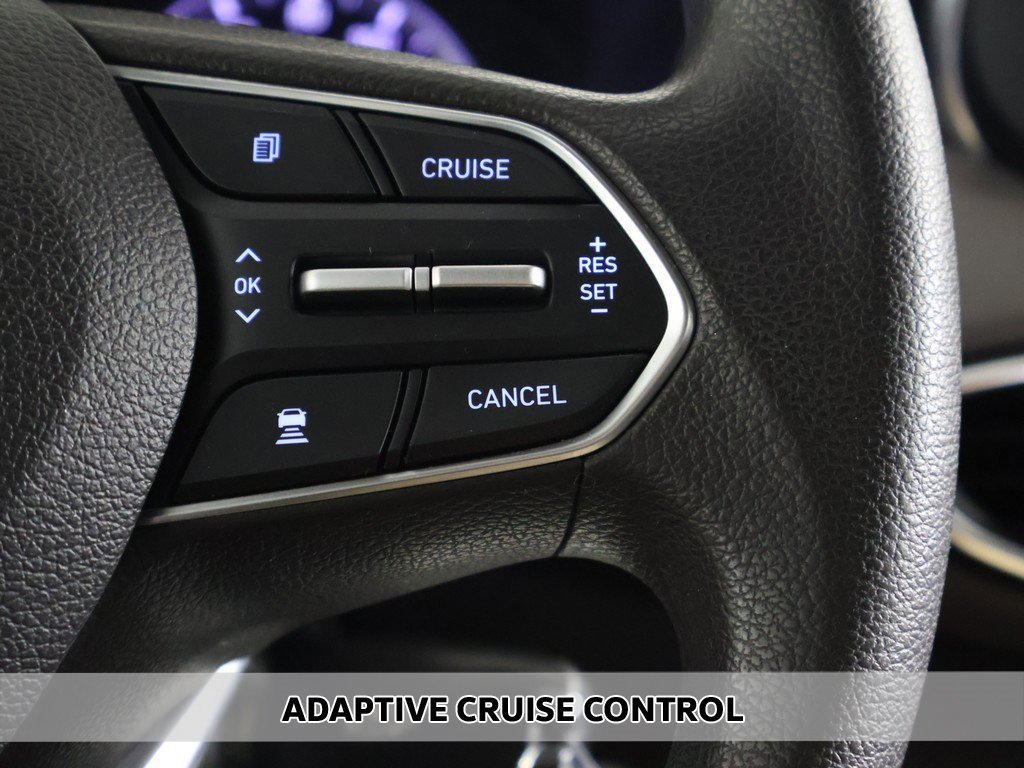 Used 2020 Hyundai Santa Fe SE image 3