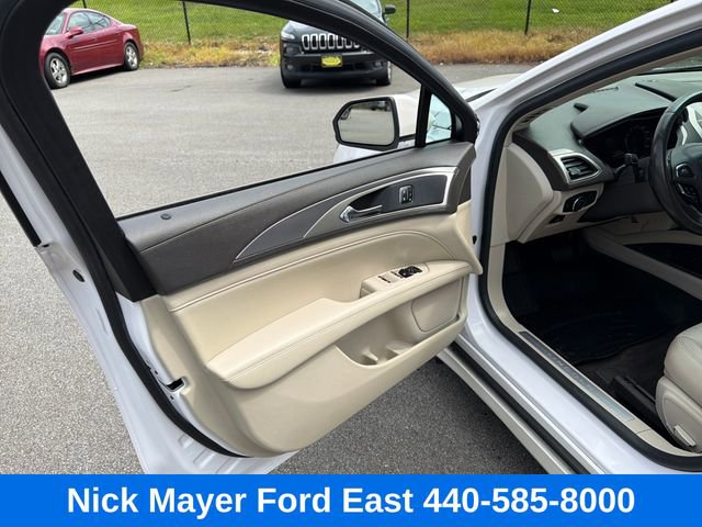 Used 2019 Lincoln MKZ Premiere FWD image 28