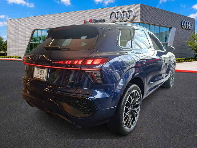 New 2026 Audi Q3 quattro 2.0T AWD/4WD image 4