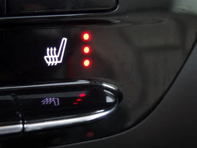 Used 2023 Buick Envision Essence w/ Sport Touring Package FWD image 34
