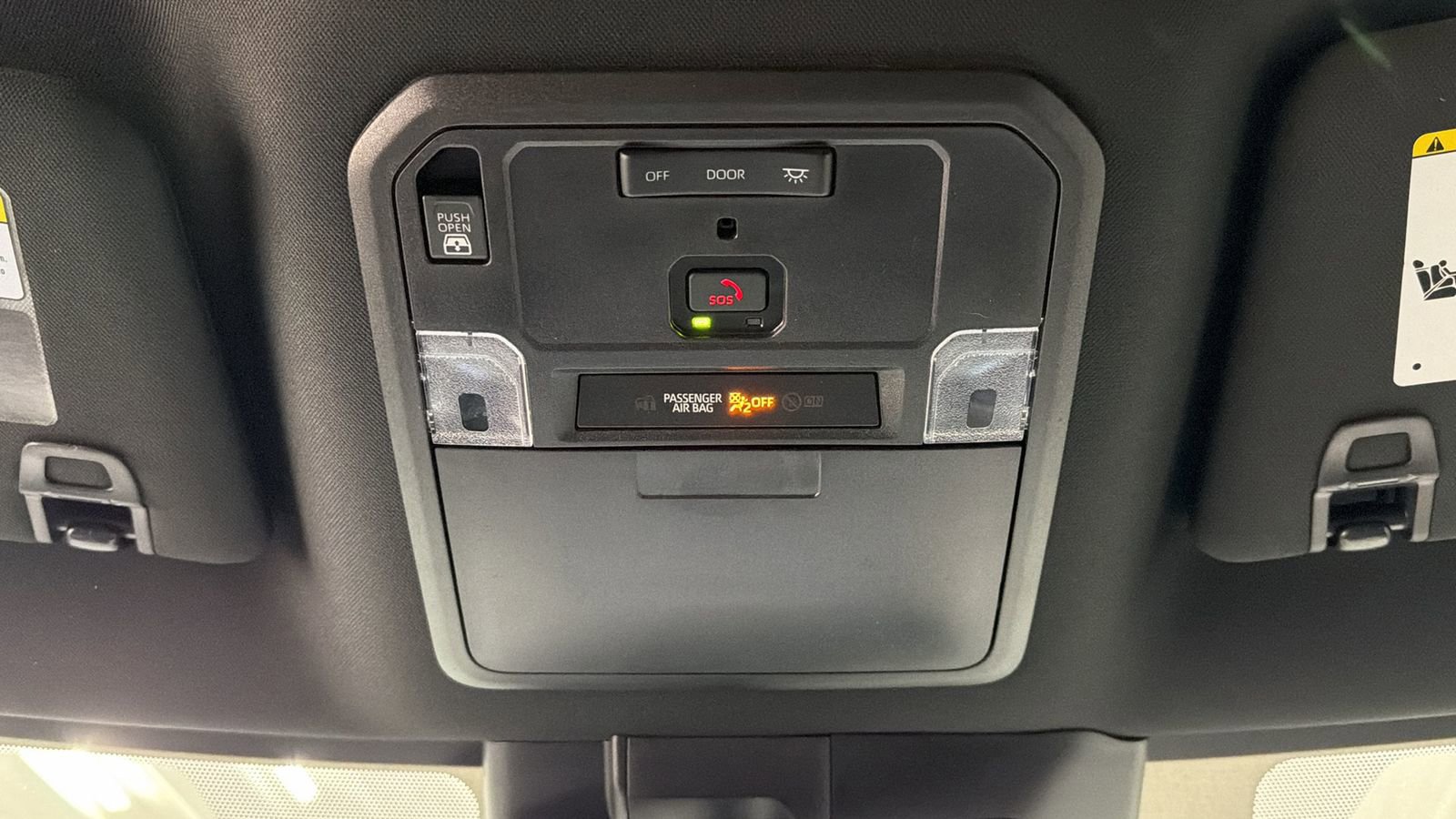 Used 2025 Toyota Tundra Limited image 33