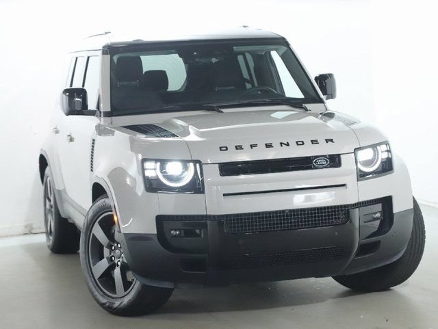 Used 2026 Land Rover Defender 110 S AWD/4WD image 2