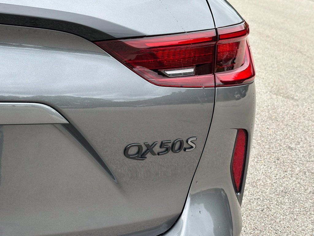 Certified 2024 INFINITI QX50 Sport AWD/4WD image 17