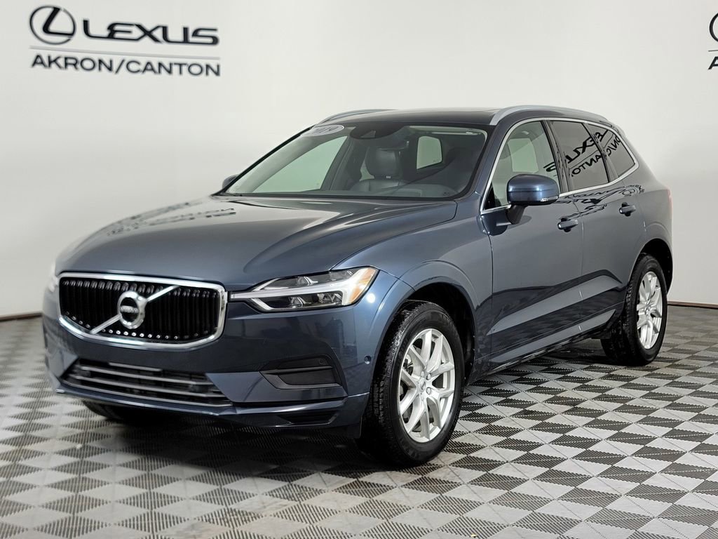 Used 2019 Volvo XC60 T5 Momentum w/ Premium Package image 11