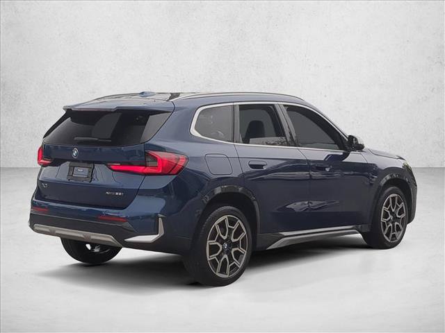 Used 2023 BMW X1 xDrive28i AWD/4WD image 5