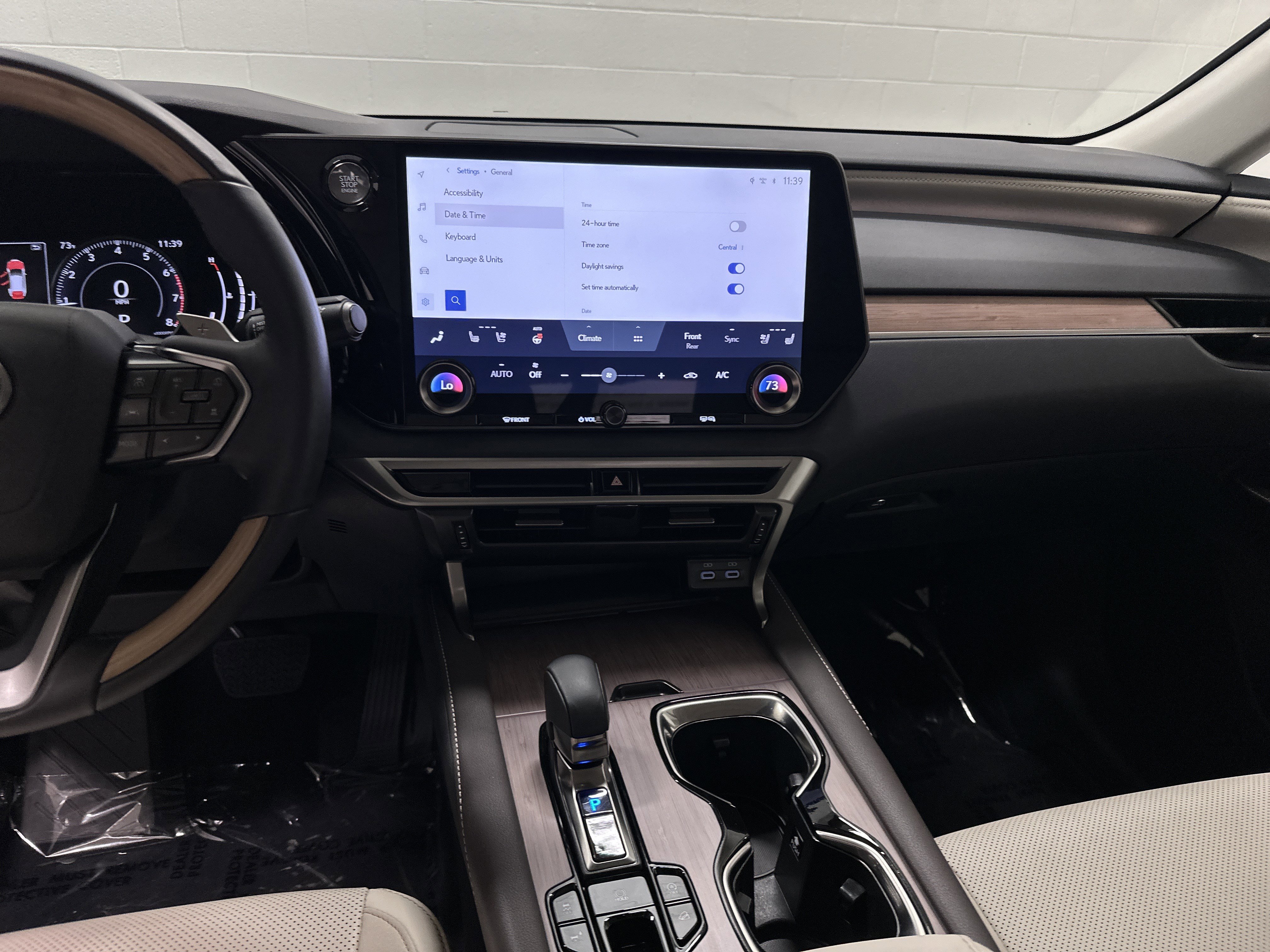 Certified 2024 Lexus RX 350 Premium w/ Cold Area Package AWD/4WD image 30