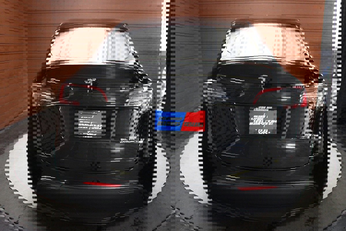 Used 2023 Tesla Model Y Long Range image 52