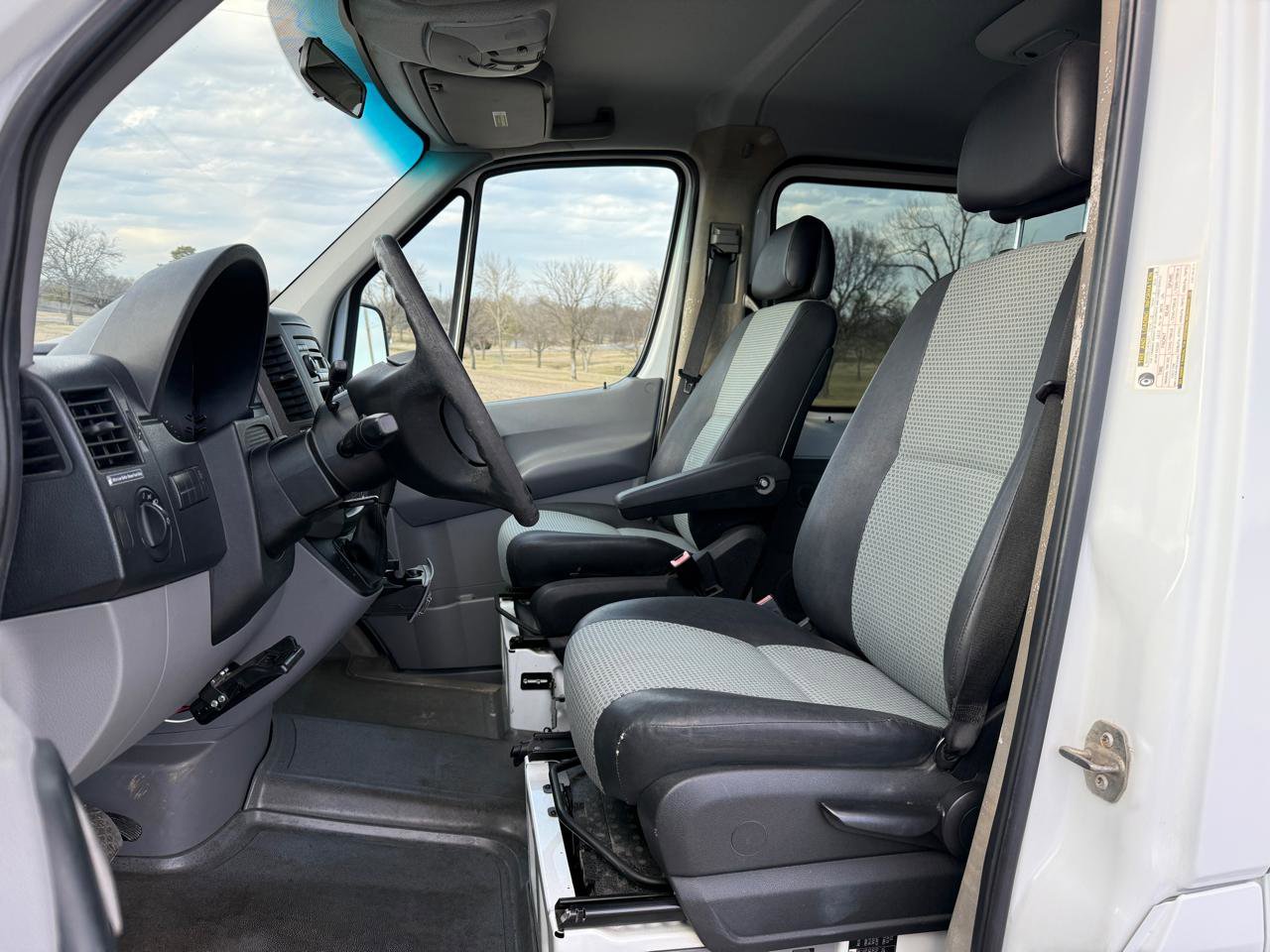 Used 2008 Dodge Sprinter 2500 w/ Rear Heater Group I image 9