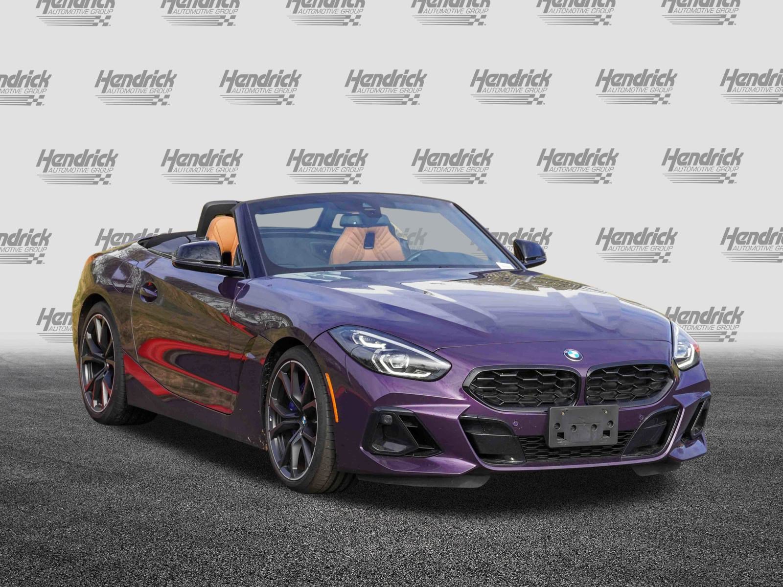 Certified 2025 BMW Z4 M40i w/ Premium Package image 2