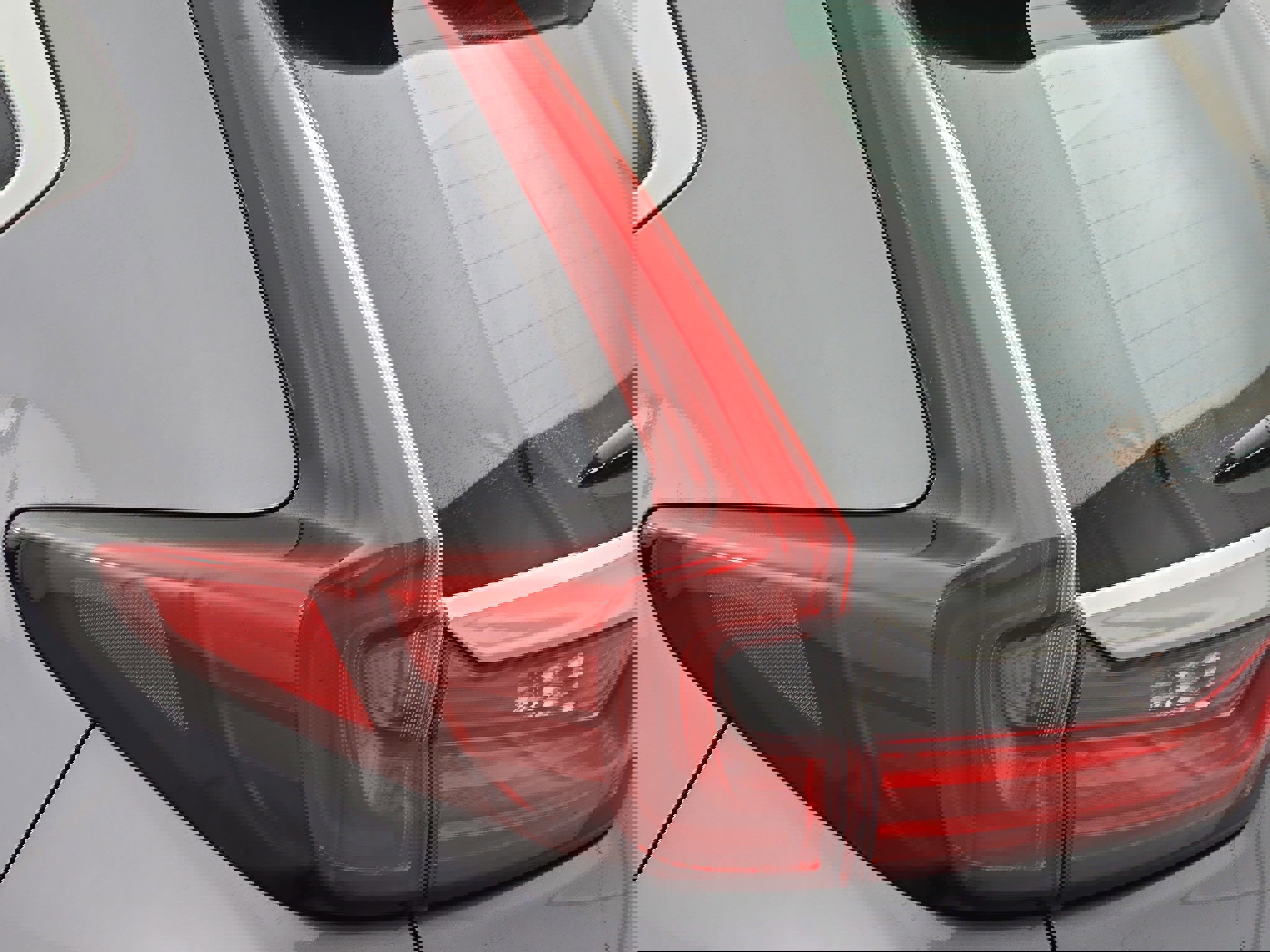 Used 2020 Honda CR-V LX image 32