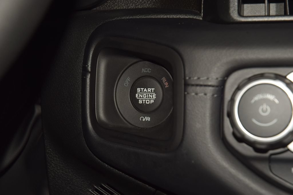 Used 2026 Jeep Wrangler Unlimited Rubicon AWD/4WD image 42