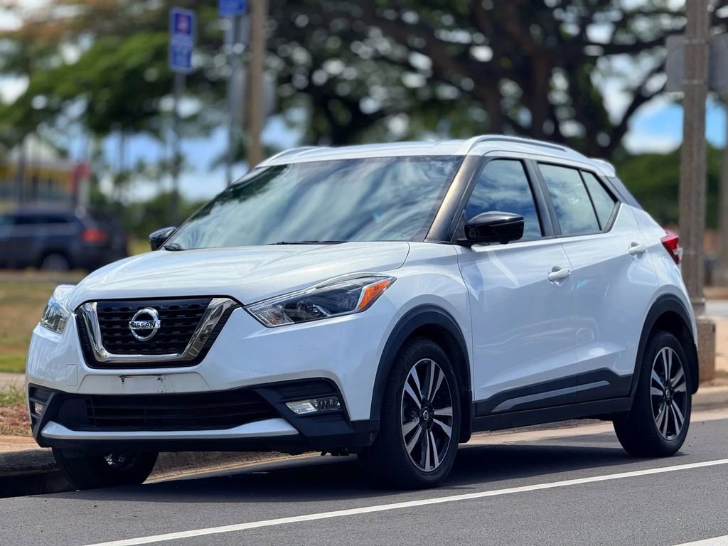 Used 2019 Nissan Kicks SR