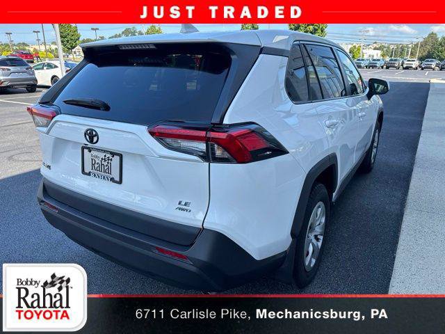 Certified 2023 Toyota RAV4 LE AWD/4WD image 4