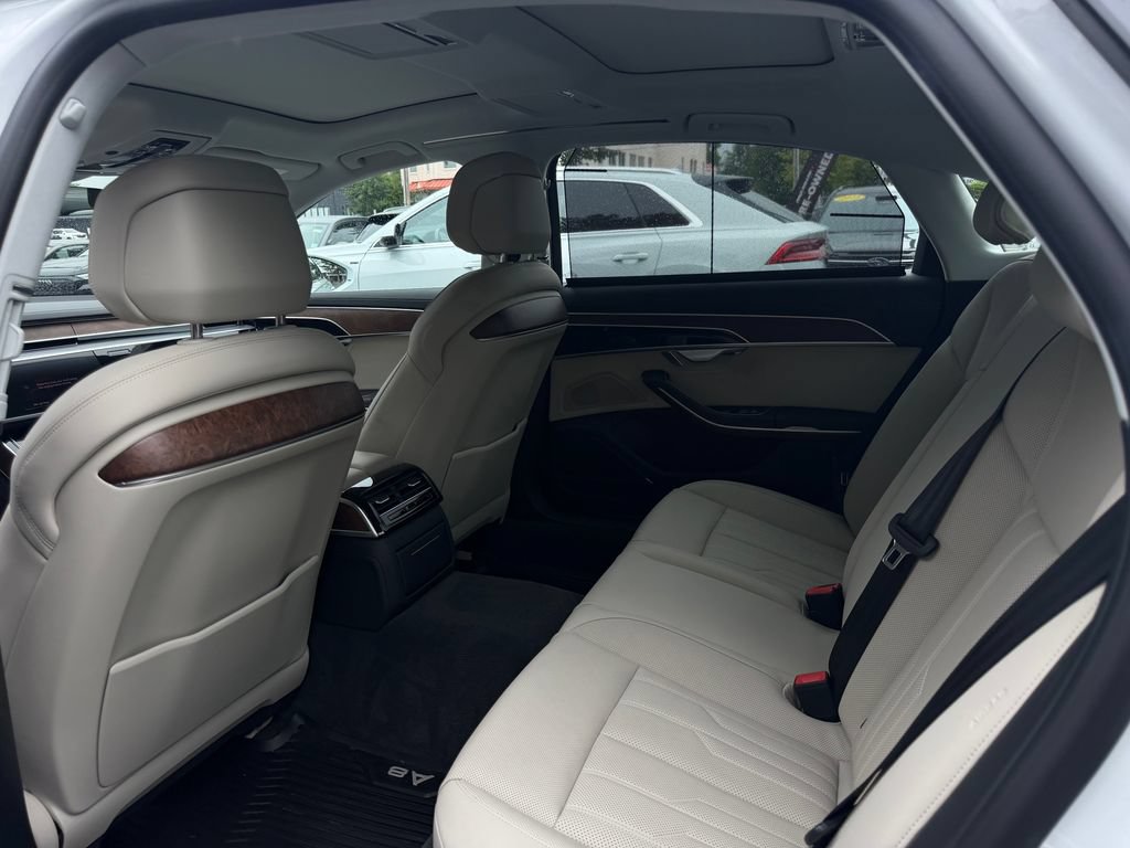 Used 2023 Audi A8 L 3.0T w/ Comfort Plus Package AWD/4WD image 27