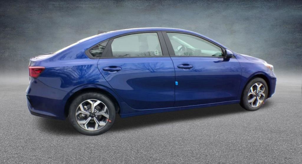 Used 2021 Kia Forte LXS FWD image 24