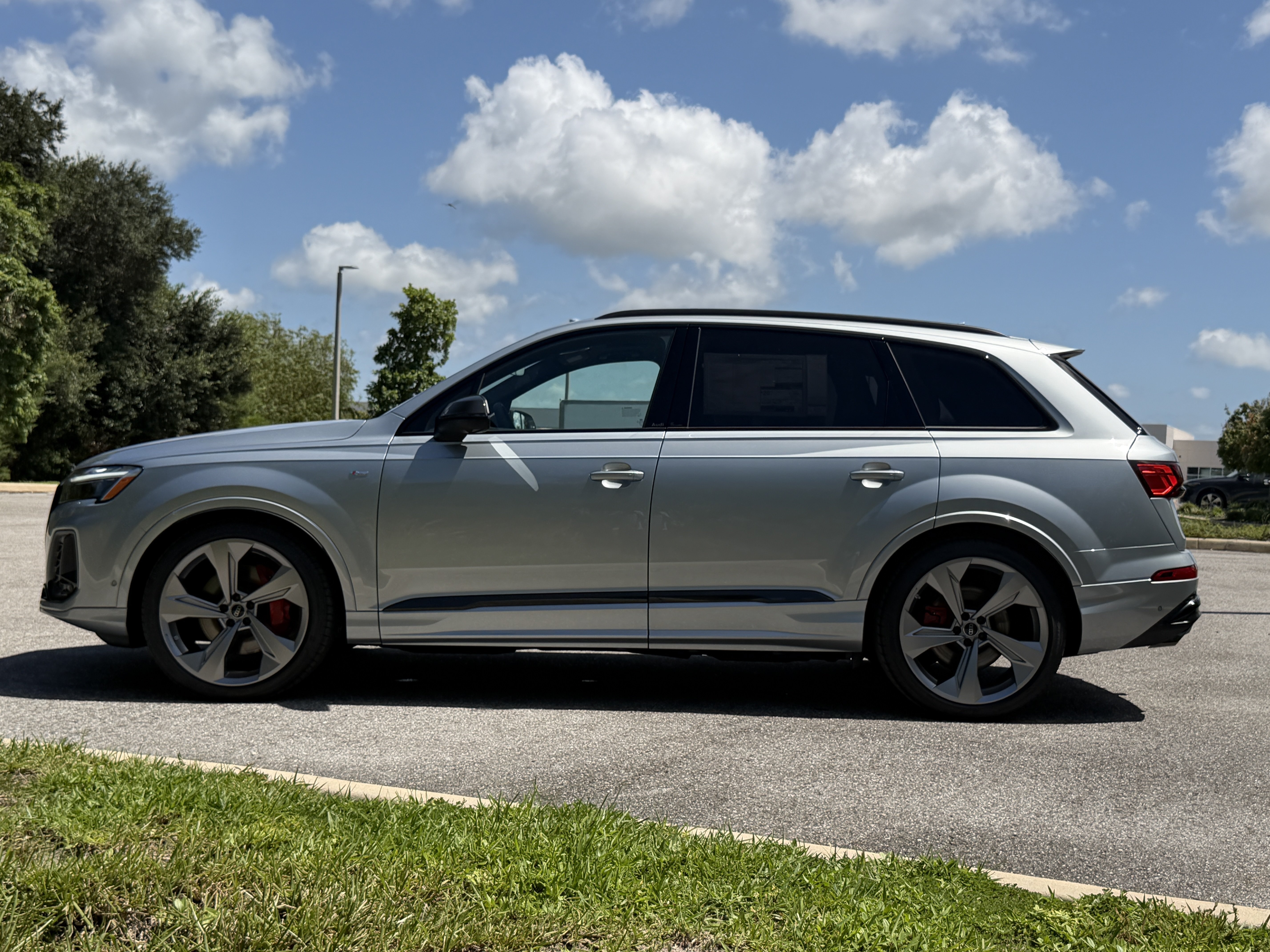 New 2026 Audi Q7 3.0T Prestige AWD/4WD image 6