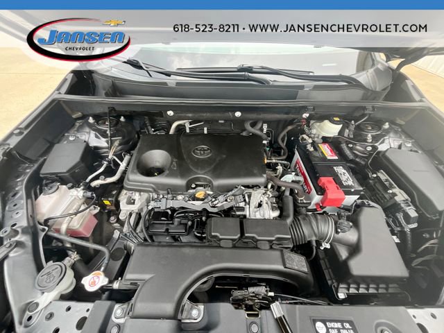 Used 2020 Toyota RAV4 XLE w/ Convenience Package image 30